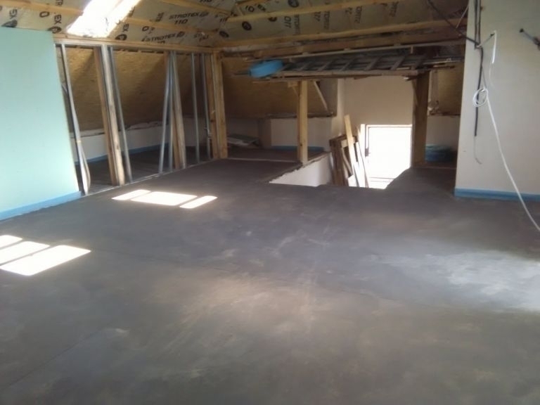Напівсуха стяжка підлоги за низькою ціною
