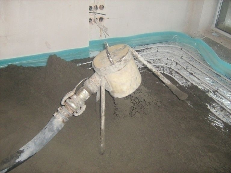 Момент подачі розчину