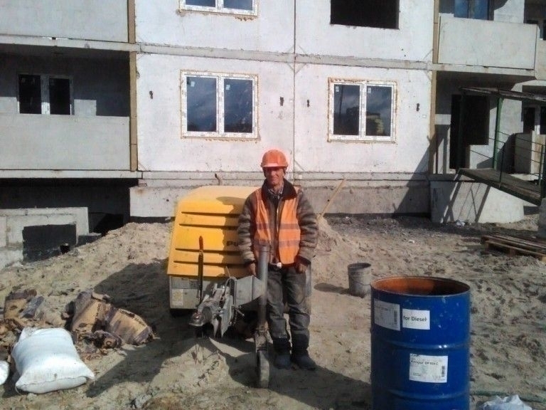Аренда пневмонагнітача для влаштування стяжки
